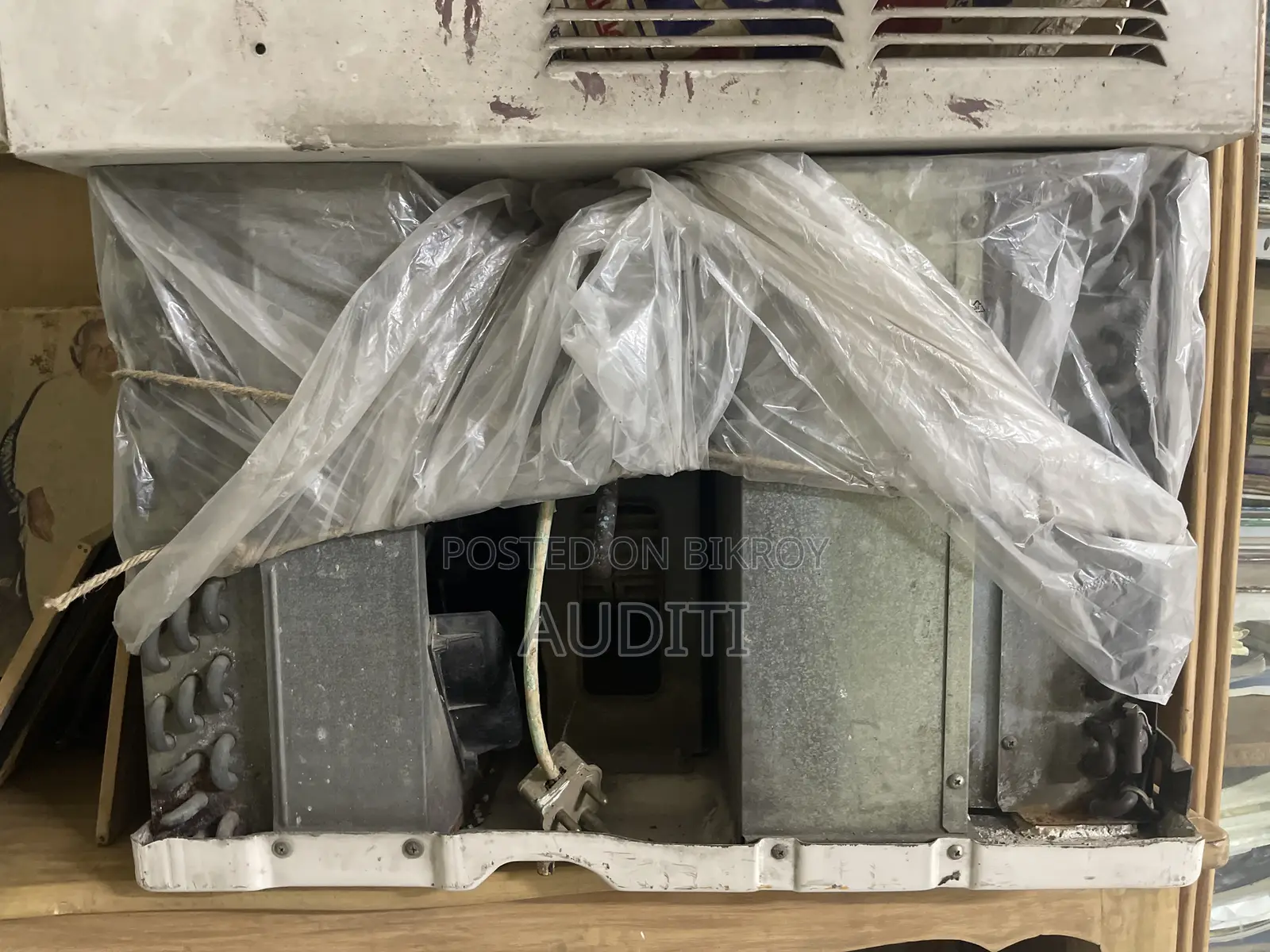 General window AC ( 2 ton)