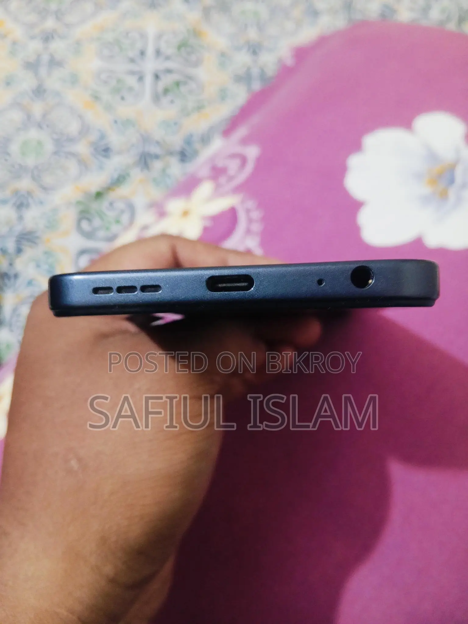 Tecno Spark GO 2 . (ব্যবহৃত)