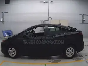 Toyota Prius S Pkg Push 2020