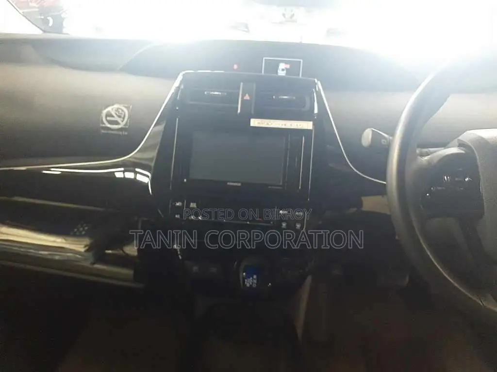 Toyota Prius S Pkg Push 2020