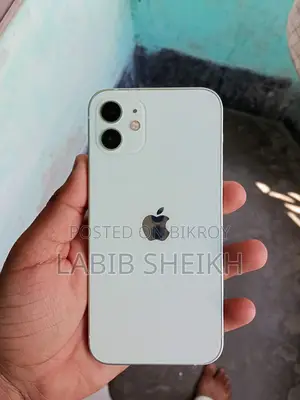 অ্যাপল আইফোন ১২ (ব্যবহৃত)