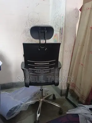 Office Chair for Sale (Good / Almost New)