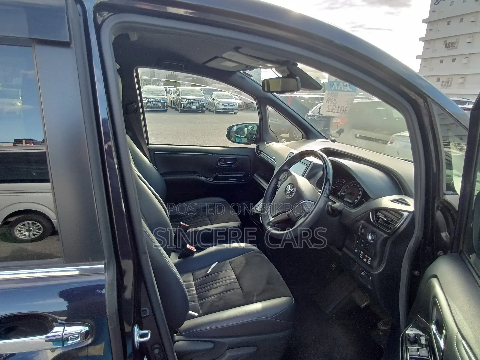 Toyota Esquire GI PREMIUM NON HYB 2020