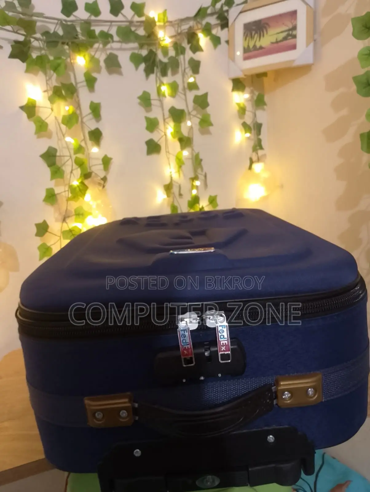Premium Quality FedEx Travel Suitcase