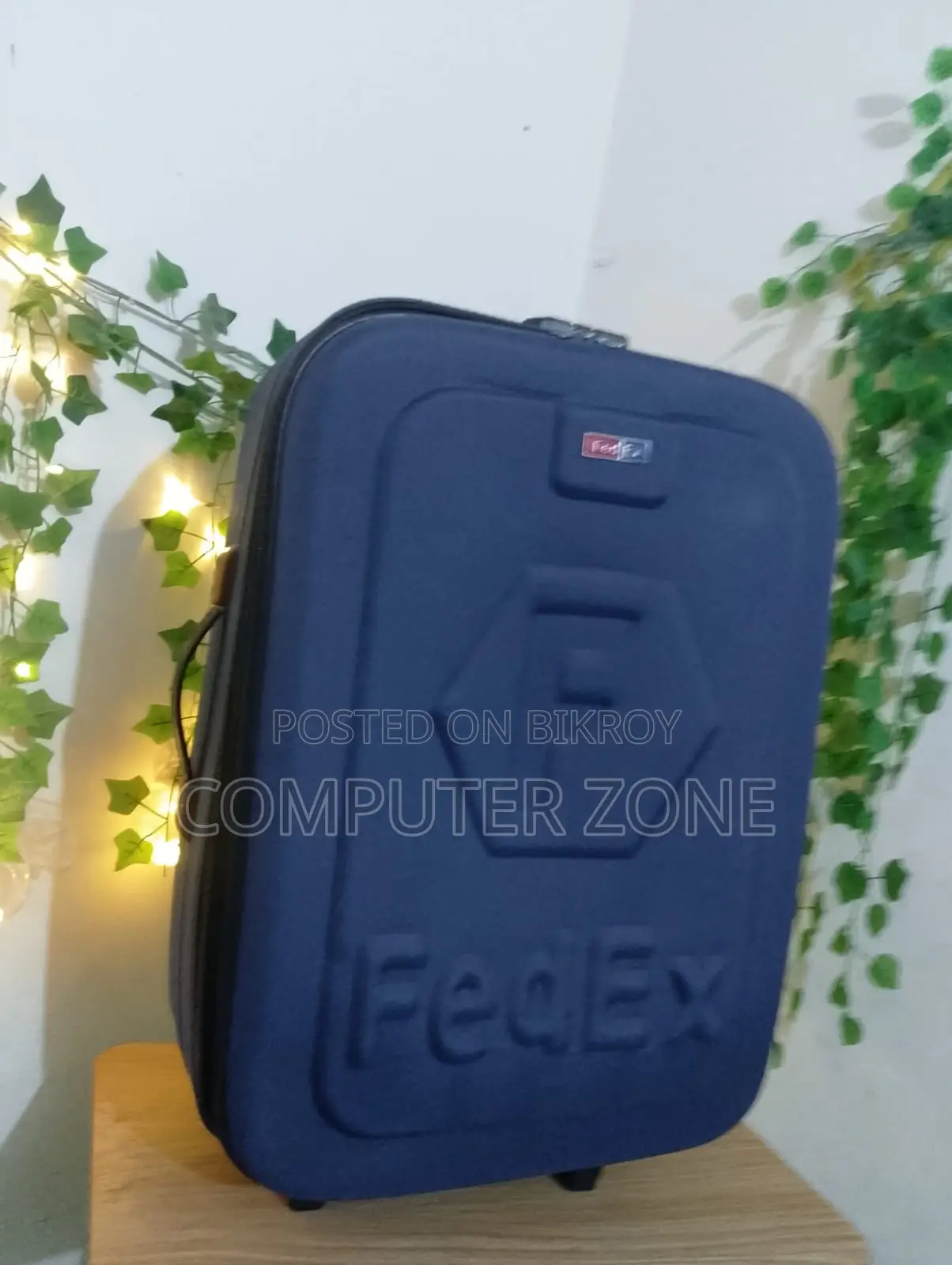 Premium Quality FedEx Travel Suitcase