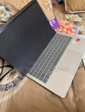 Almost Unused HP Laptop | Australia Bought Urgent Sale