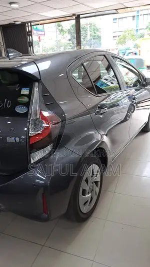 Toyota Aqua 2020 Gray