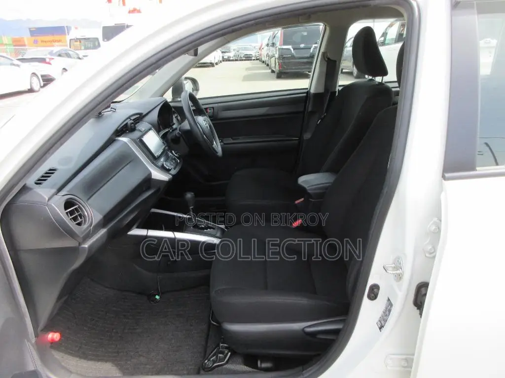 Toyota Fielder Ex 2021