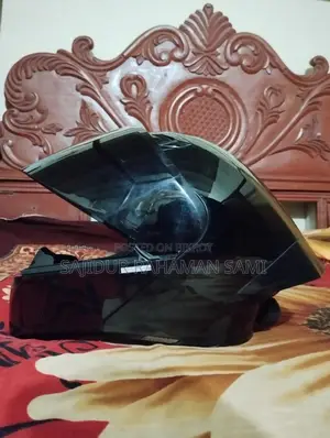 স্টিলবার্ড এসবিএ হেলমেট