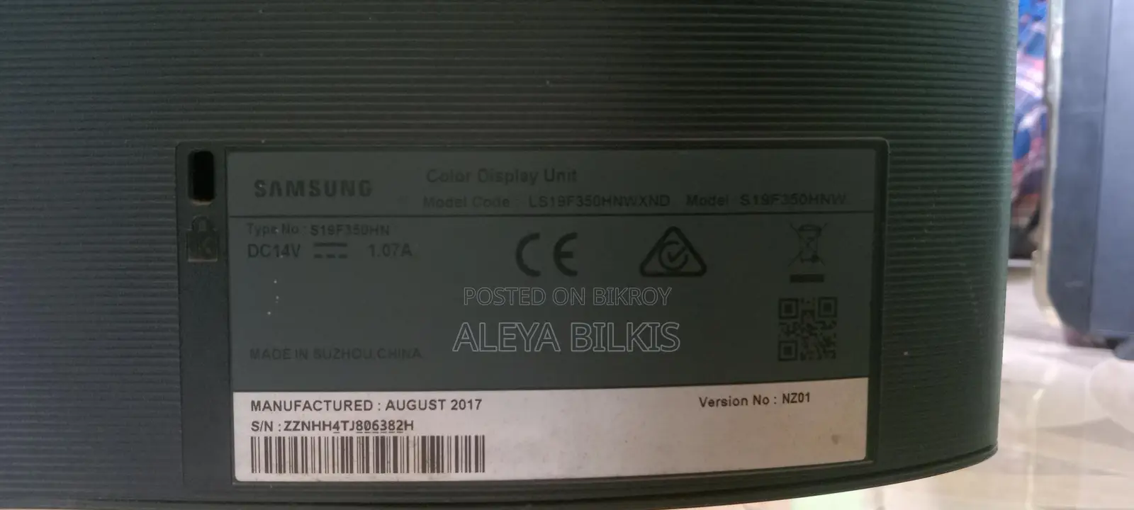 Samsung Monitor – Clear Display | Good Condition