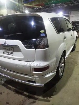 Mitsubishi Outlander G 2010