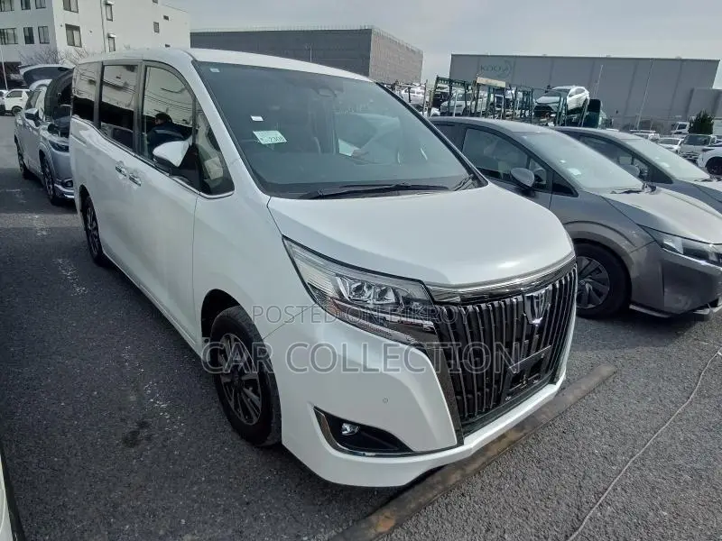 Toyota Esquire 2021