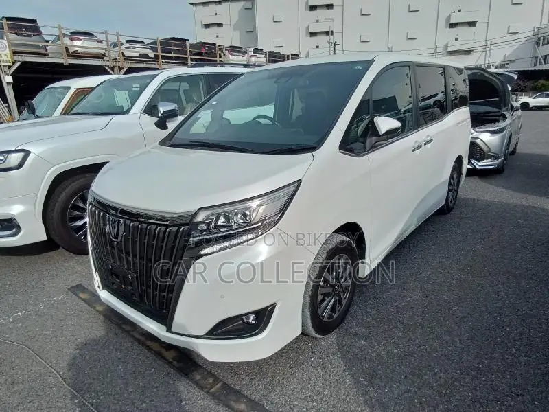 Toyota Esquire 2021