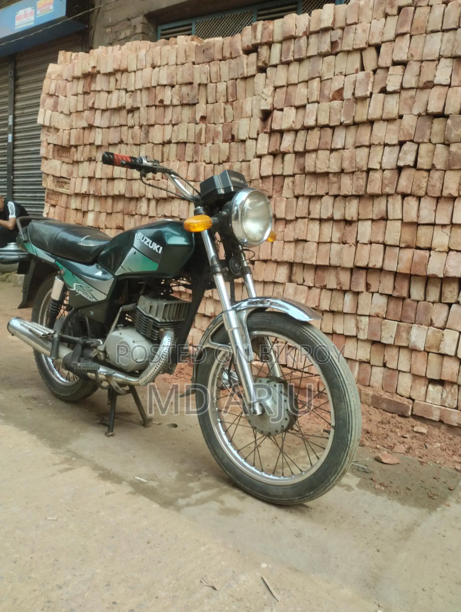 Suzuki Access ` 2001