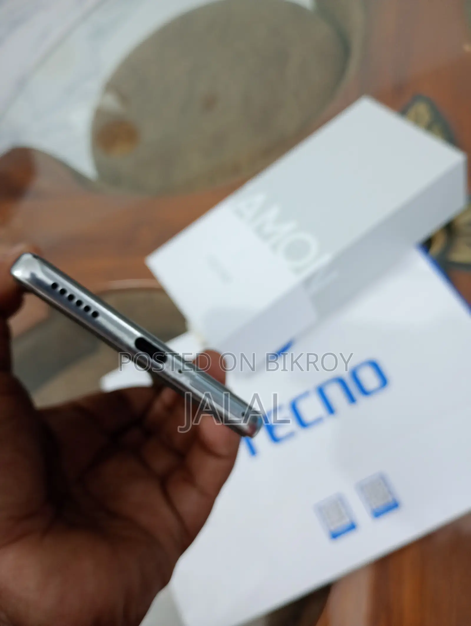 Tecno Camon 40 Pro 8 gb ram 256 rom (Used)