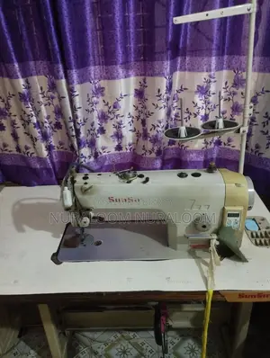 একটি সেলাইমেশিন বিক্রি হবে