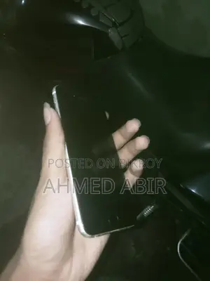 Apple iPhone 6 (Used)