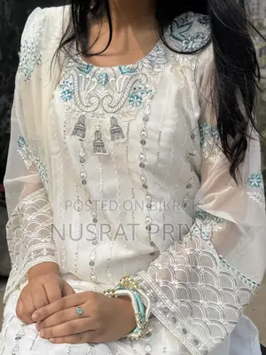 Elegant White Embroidered 3 Piece Dress – Ready Stock