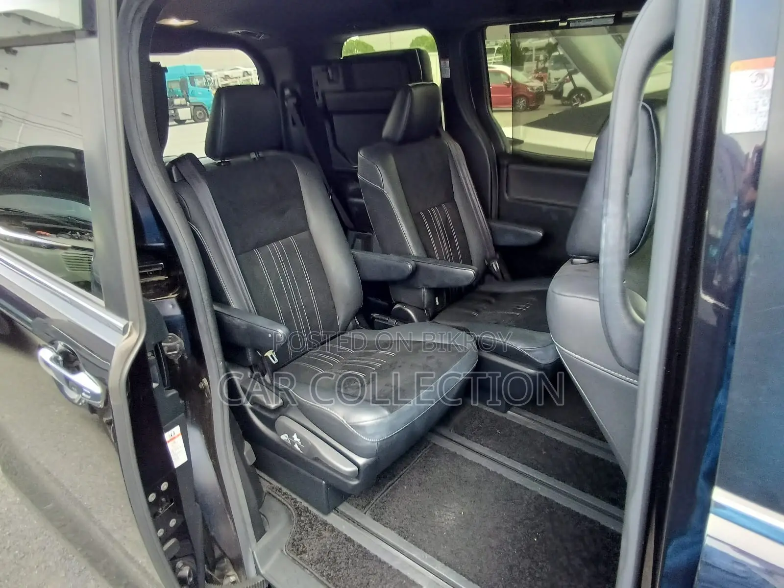 Toyota Esquire GI PREMIUM 2020