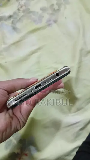 Vivo Y19 . (Used)