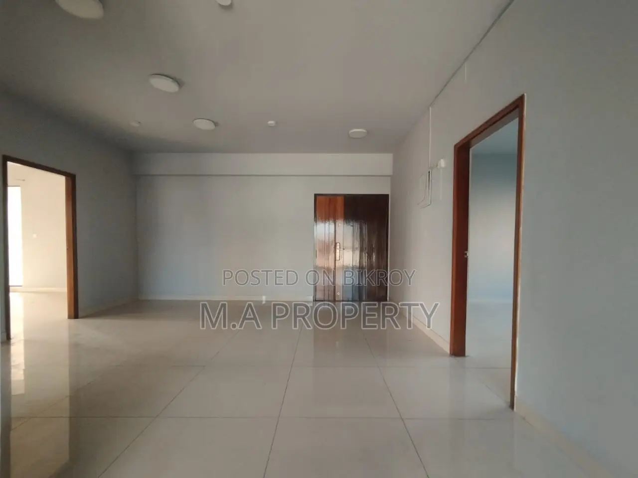 Luxury Apartment Rent 4-Bed gym+swimming