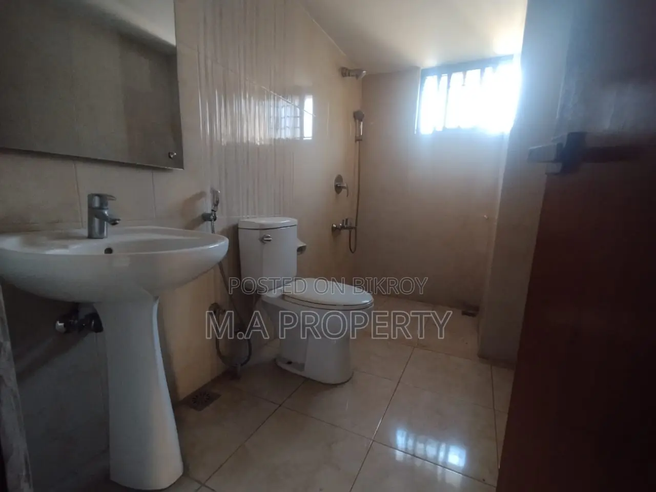 Luxury Apartment Rent 4-Bed gym+swimming