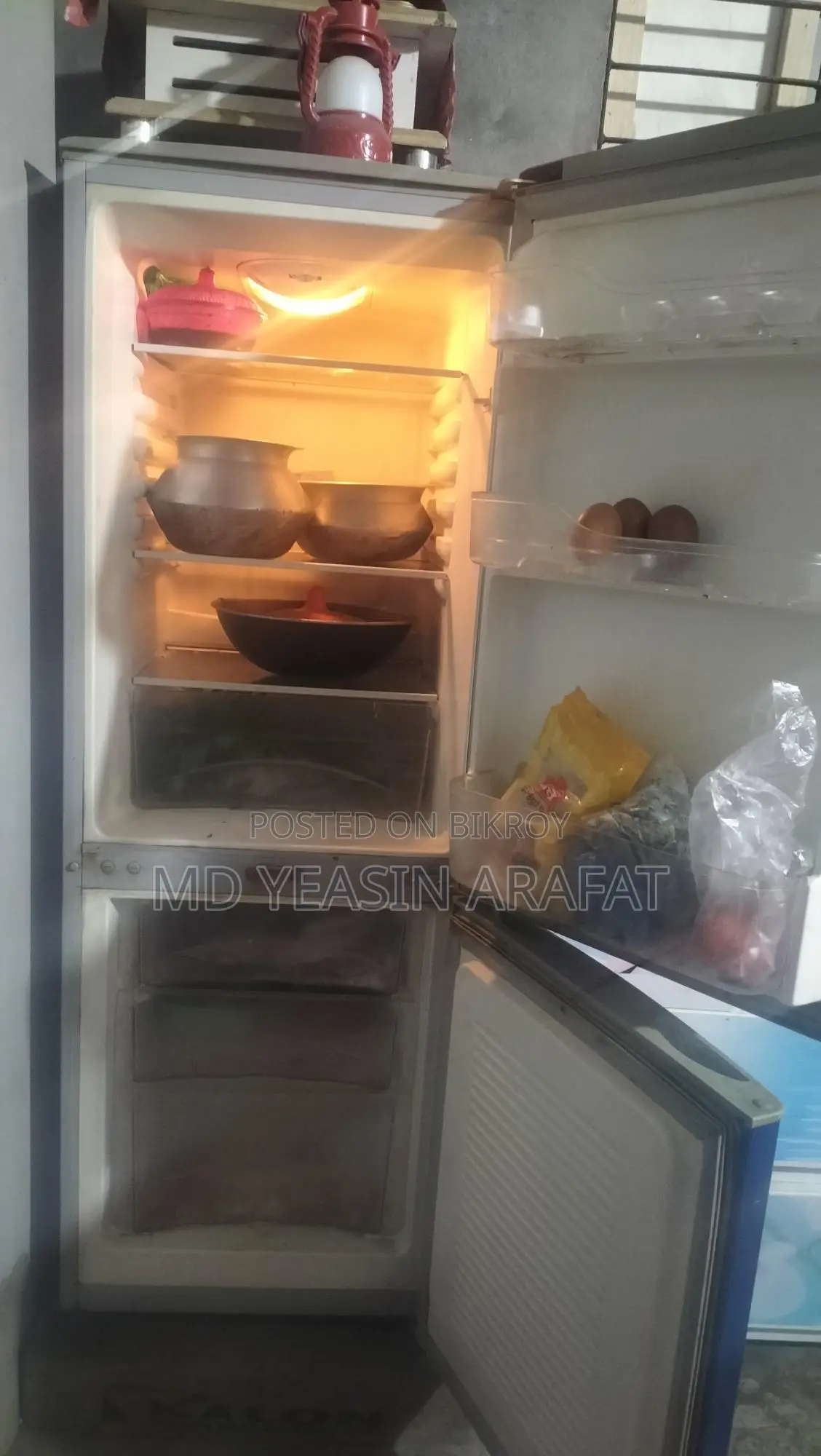 Fridge for sale, running condition with no issues
