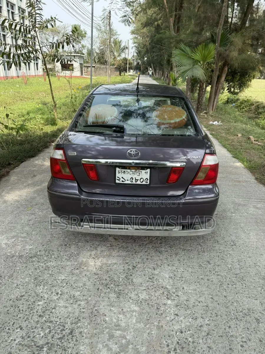 Toyota Premio 2003