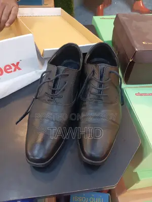 Apex Oxford Shoe, Size: 42