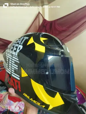 হেলমেট বিক্রির জন্য