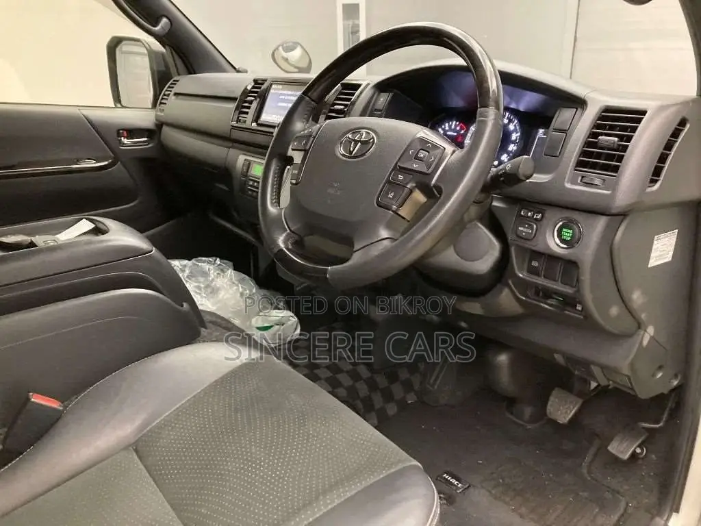 Toyota Hiace SUPER GL DARK PRIME2 2022