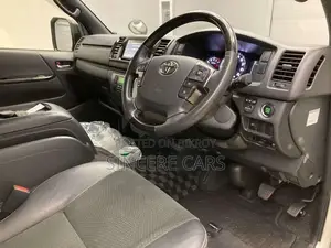 Toyota Hiace SUPER GL DARK PRIME2 2022