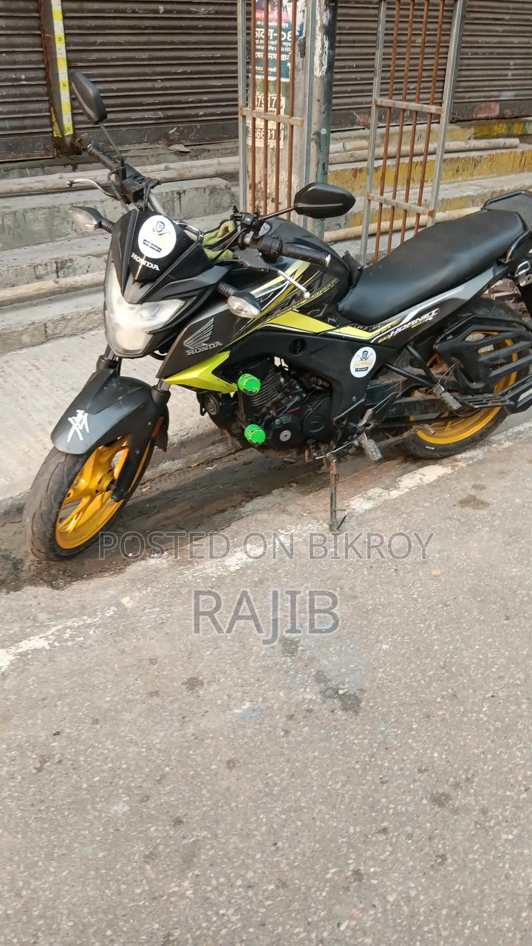 Honda Hornet 2020