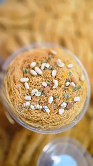 ঘিয়ে ভাজা লাচ্চা সেমাই