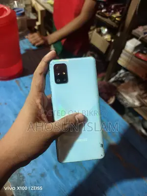 Samsung Galaxy A71 . (Used)