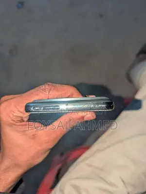Google Pixel 8 Pro . (Used)