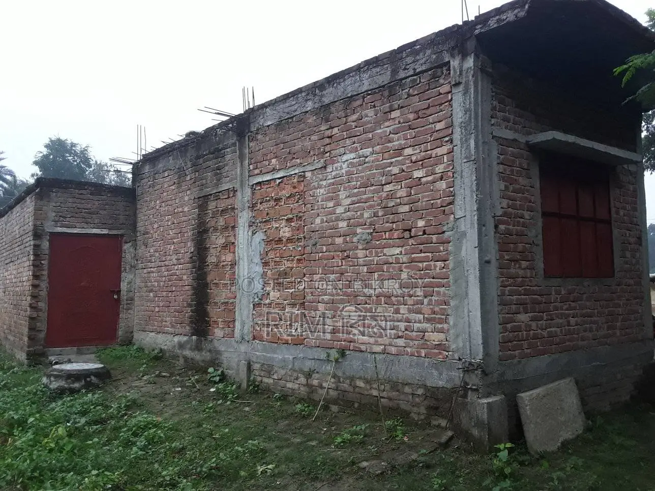 ২টি বেডরুমের বাড়ি নাটোর সদরে বিক্রির জন্য