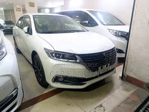 Toyota Premio 𝐹-𝐸𝑋 2020