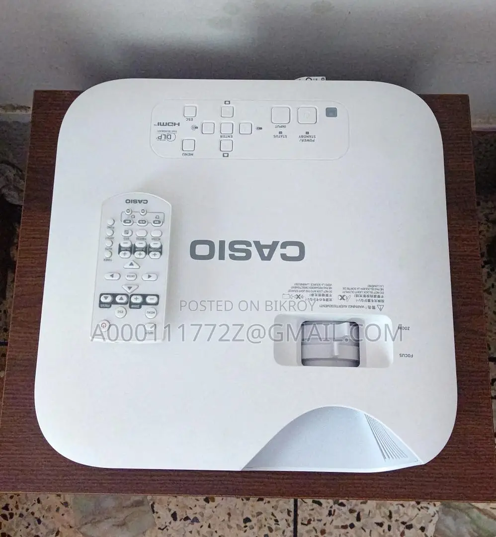 CASIO XJ-F211WN LASER DLP Wi-Fi PROJECTOR Made in Japan