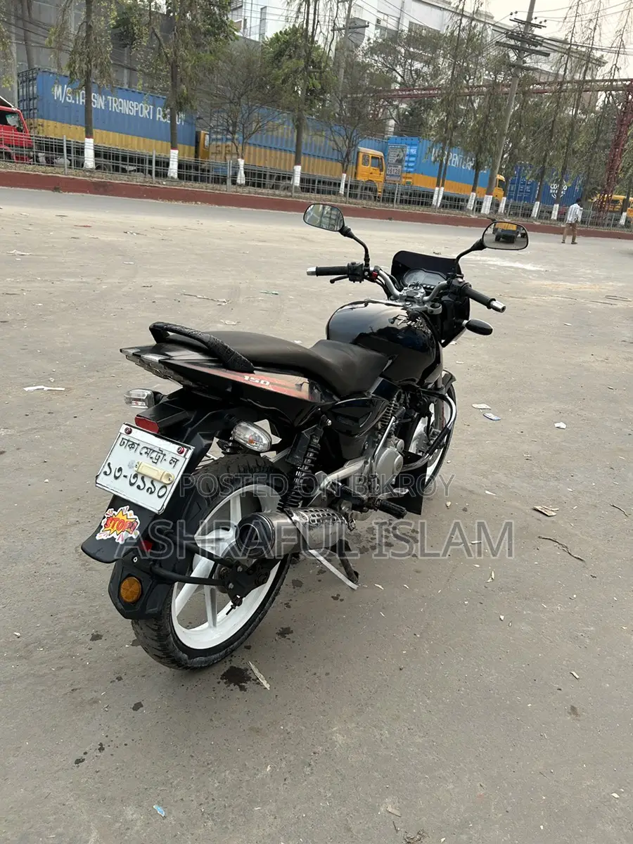 Bajaj Pulsar 150 2009