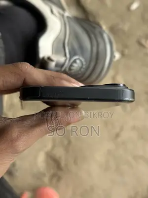Apple iPhone 15 (Used)