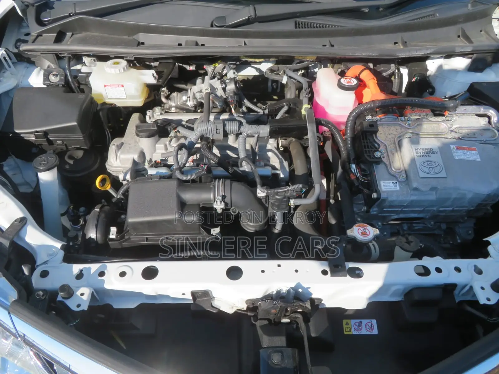 Toyota Axio EX HYB 4 POINT 2021