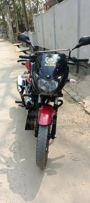Bajaj Pulsar 150 2017