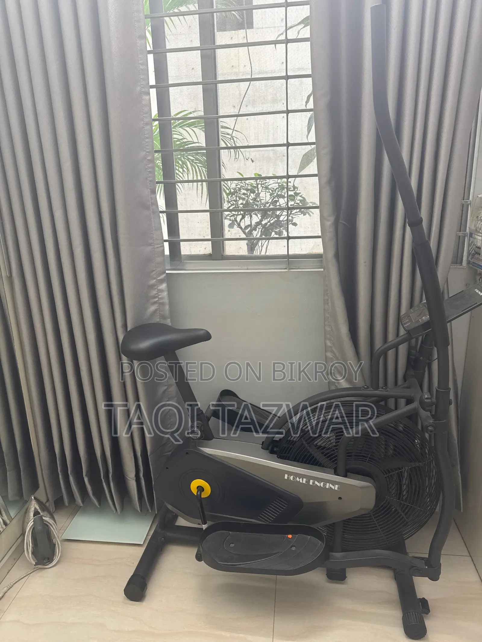 Home Engine Air Bike Exercise Cycle (almost New)