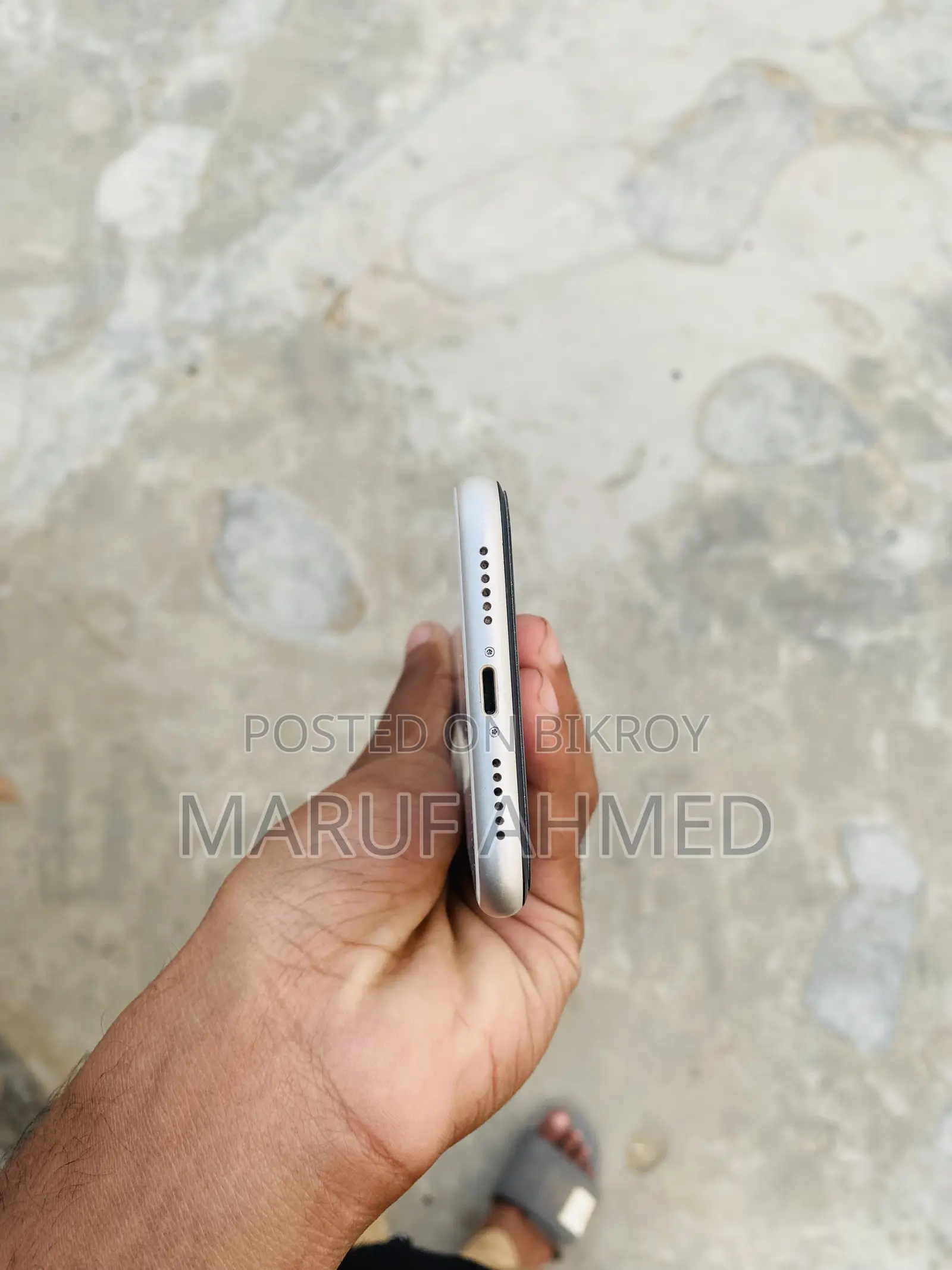 Apple iPhone 11 (Used)