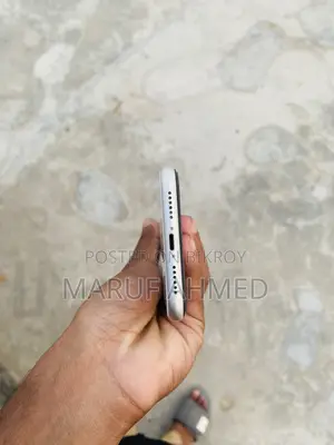 Apple iPhone 11 (Used)