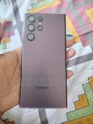 Samsung Galaxy S22 (Used)