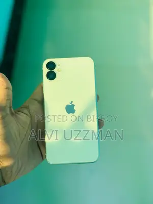 Apple iPhone 11 . (Used)