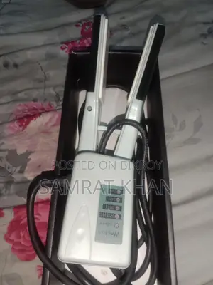 Weston Hair Iron / Straightener