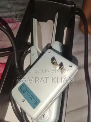 Weston Hair Iron / Straightener